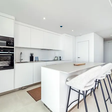 아파트 Higueronrentals Sunny Sea View Retreat