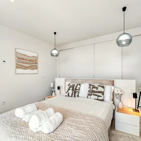 Higueronrentals Sunny Sea View Retreat 아파트 *