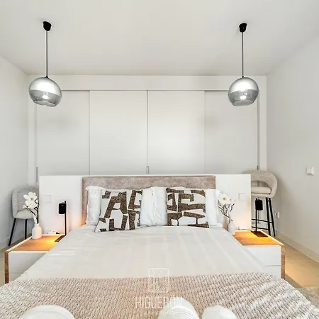 아파트 Higueronrentals Sunny Sea View Retreat