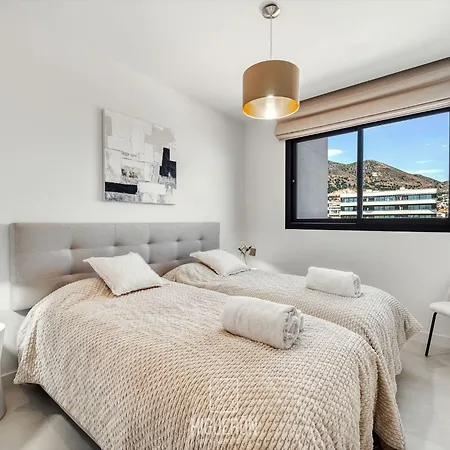 아파트 Higueronrentals Sunny Sea View Retreat 푸엔히롤라
